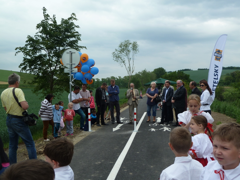 Násedlováček na otevření 1.etapy cyklostezky Ždánicko Želetice - Dražůvky 19.5.2015